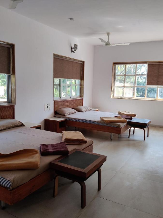 White House Beach Resort, Nagaon Exterior photo